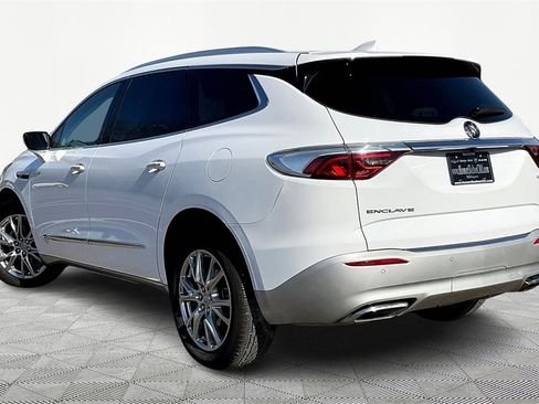Used 2023 Buick Enclave Essence w/ Experience Buick Package image 11