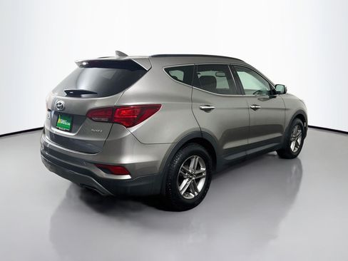 Used 2017 Hyundai Santa Fe Sport FWD image 10