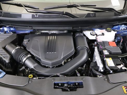 New 2026 Chevrolet Traverse LT w/ Midnight/Sport Edition image 14