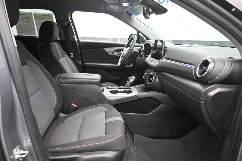 Used 2023 Chevrolet Blazer LT w/ Convenience Package AWD/4WD image 9