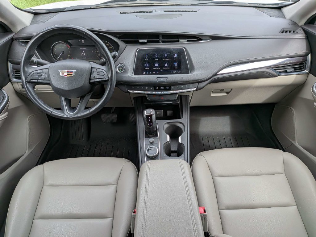 Certified 2019 Cadillac XT4 Luxury FWD image 13