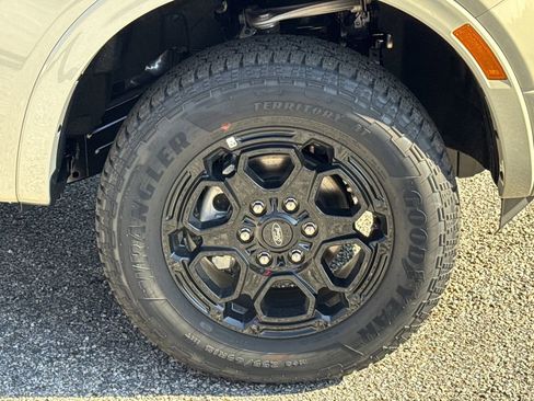 New 2025 Ford Ranger XLT w/ Equipment Group 301A High image 12