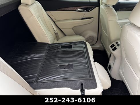 Used 2023 Buick Envision Avenir image 23