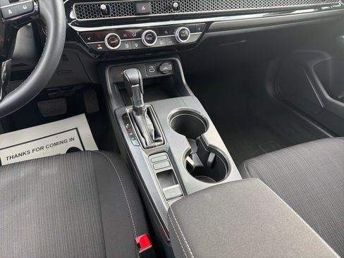 Used 2023 Honda Civic EX image 17
