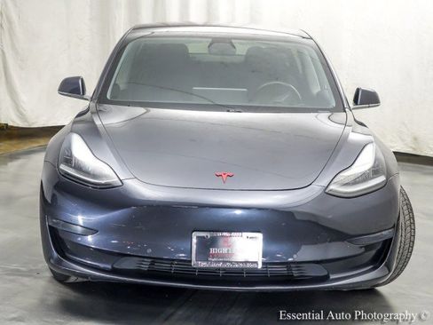Used 2019 Tesla Model 3 Standard Range Plus image 5
