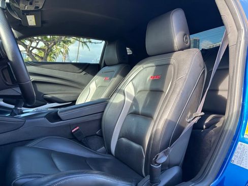 Used 2016 Chevrolet Camaro SS RWD image 8