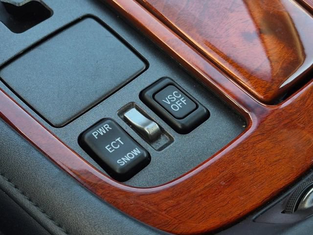 Used 2005 Lexus SC 430 Convertible RWD image 33