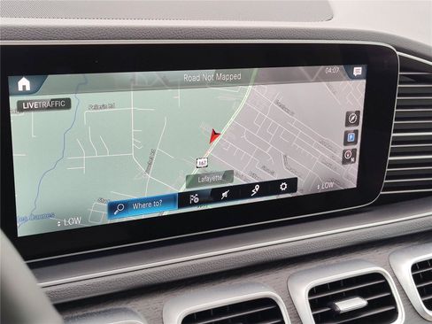 Used 2020 Mercedes-Benz GLE 450 4MATIC image 28