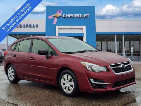 Used 2015 Subaru Impreza 2.0i image 3