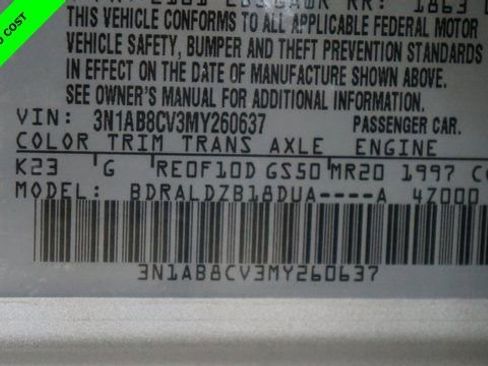 Used 2021 Nissan Sentra SV image 90