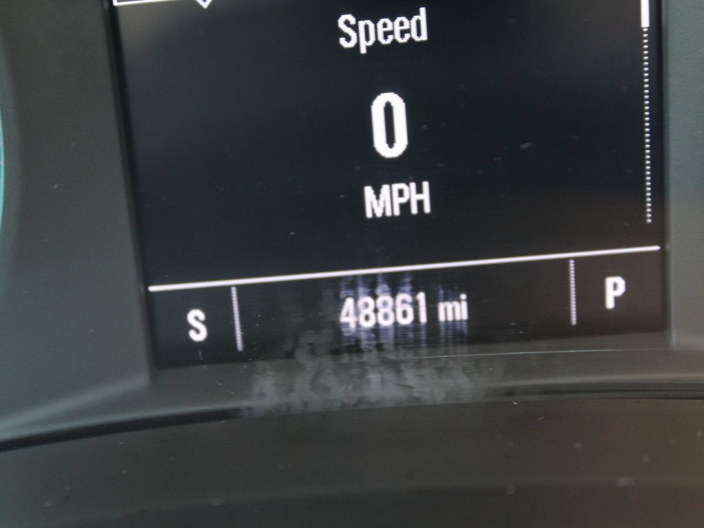 Used 2025 Chevrolet Malibu LT FWD image 11