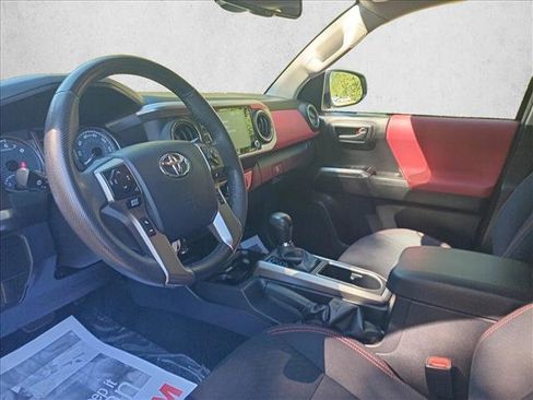 Used 2020 Toyota Tacoma SR5 image 11