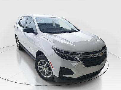 Used 2024 Chevrolet Equinox LS w/ LS Convenience Package