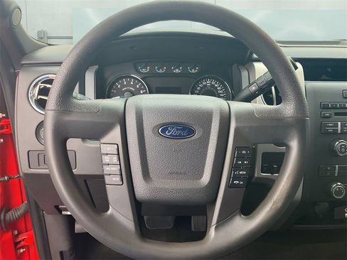 Used 2014 Ford F150 XLT w/ Trailer Tow Package image 26