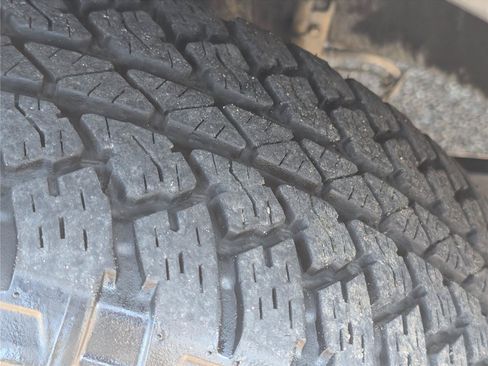 Used 2020 Jeep Wrangler Unlimited Sahara AWD/4WD image 12