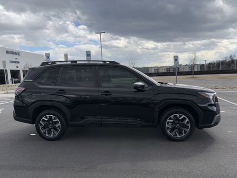 New 2026 Subaru Forester Premium image 7