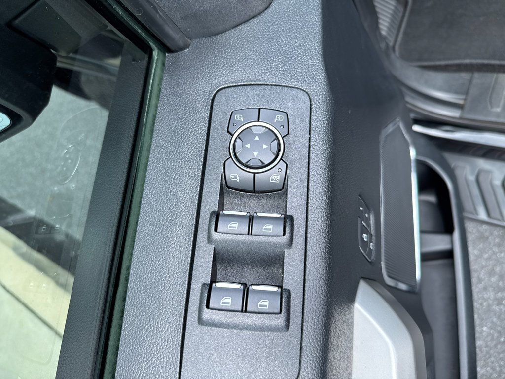Used 2018 Ford F150 Lariat w/ Equipment Group 502A Luxury AWD/4WD image 22