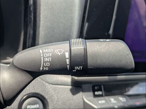 Used 2025 Toyota Camry LE FWD image 27