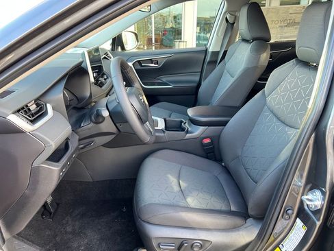 New 2025 Toyota RAV4 XLE image 11