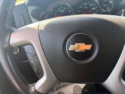 Used 2014 Chevrolet Silverado 2500 LT w/ Interior Plus Package AWD/4WD image 40
