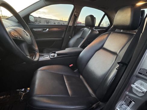 Used 2008 Mercedes-Benz C 300 4MATIC Sedan image 10