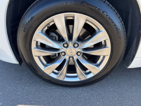 Used 2015 INFINITI Q70 3.7 w/ Deluxe Touring Package image 26