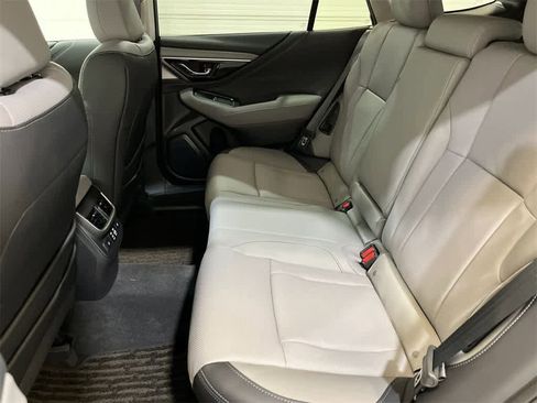 Certified 2025 Subaru Outback Limited image 23