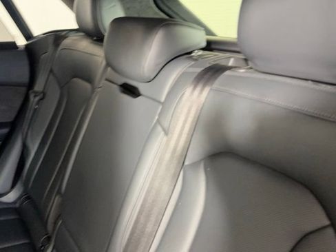 Used 2019 Audi Q8 Prestige AWD/4WD image 28