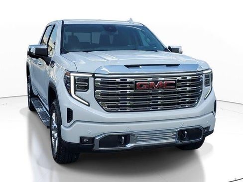 New 2026 GMC Sierra 1500 Denali AWD/4WD image 2