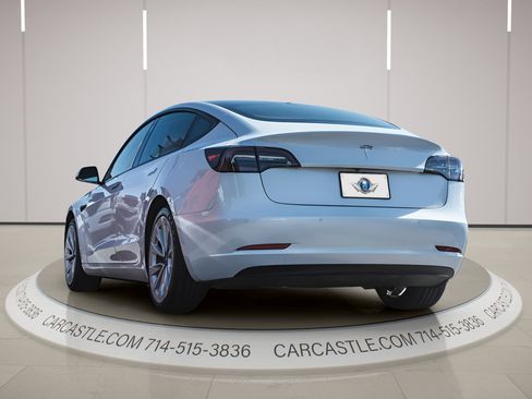 Used 2021 Tesla Model 3 Standard Range Plus RWD image 7