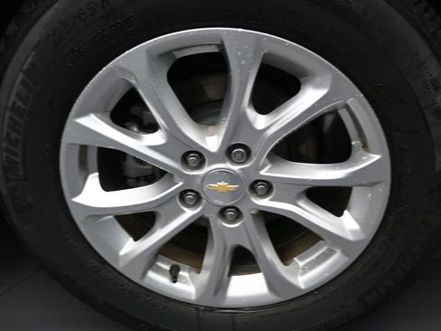 Used 2020 Chevrolet Equinox LT FWD image 10