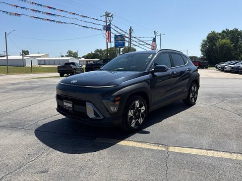 Used 2025 Hyundai Kona SEL FWD image 9