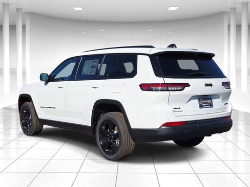 New 2025 Jeep Grand Cherokee L Limited w/ Luxury Tech Group II AWD/4WD image 5