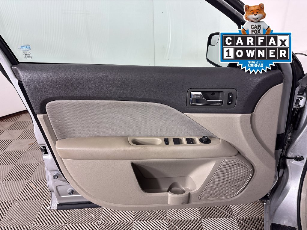Used 2011 Ford Fusion SE w/ 201A Rapid Spec Order Code FWD image 16