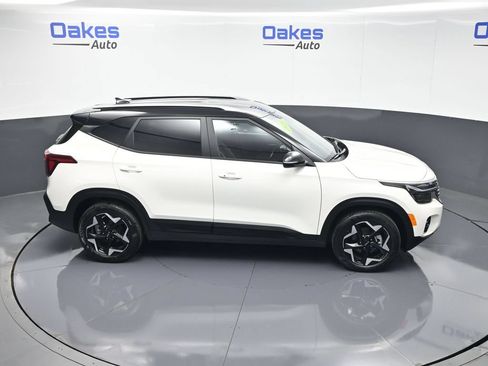 Certified 2026 Kia Seltos S FWD image 52