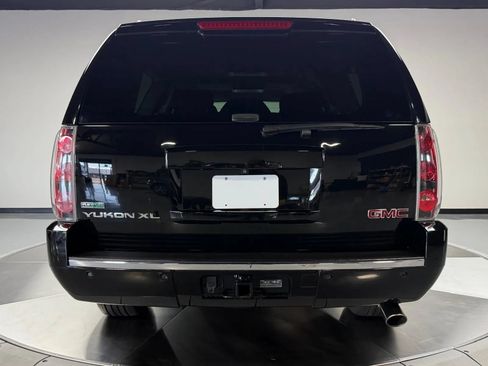 Used 2012 GMC Yukon XL Denali AWD/4WD image 5