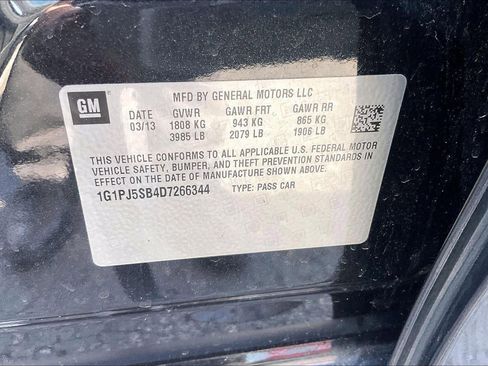 Used 2013 Chevrolet Cruze Eco w/ Enhanced Safety Package image 33