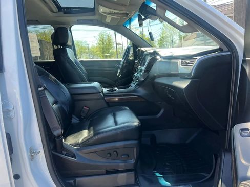 Used 2016 Chevrolet Tahoe LT w/ Off-Road Package AWD/4WD image 34