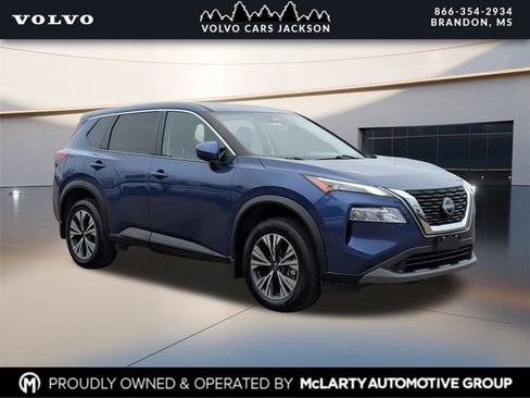 Used 2023 Nissan Rogue SV image 1