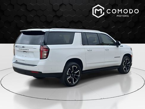 Used 2024 Chevrolet Suburban High Country w/ Advanced Technology Package AWD/4WD image 3