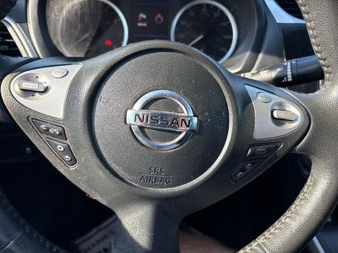 Used 2019 Nissan Sentra SV FWD image 25