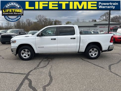 Used 2025 RAM 1500 Big Horn image 17