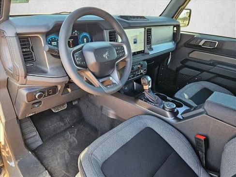 New 2025 Ford Bronco 2-Door w/ Sasquatch Package image 3