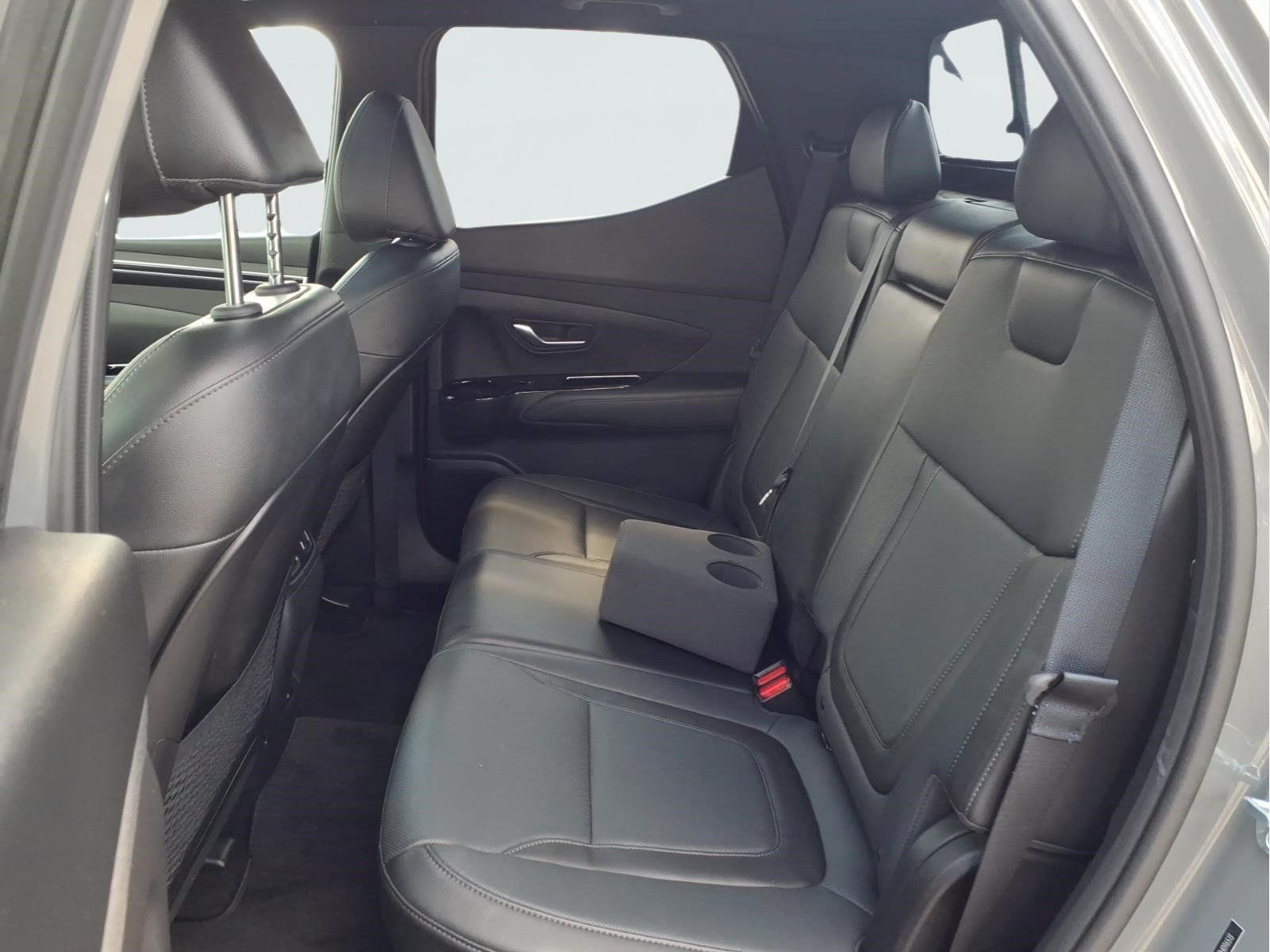 Used 2024 Hyundai Santa Cruz Limited AWD/4WD image 16