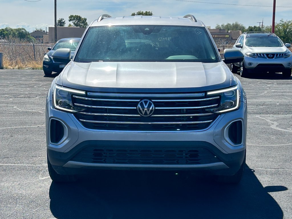 Used 2025 Volkswagen Atlas SE AWD/4WD image 9