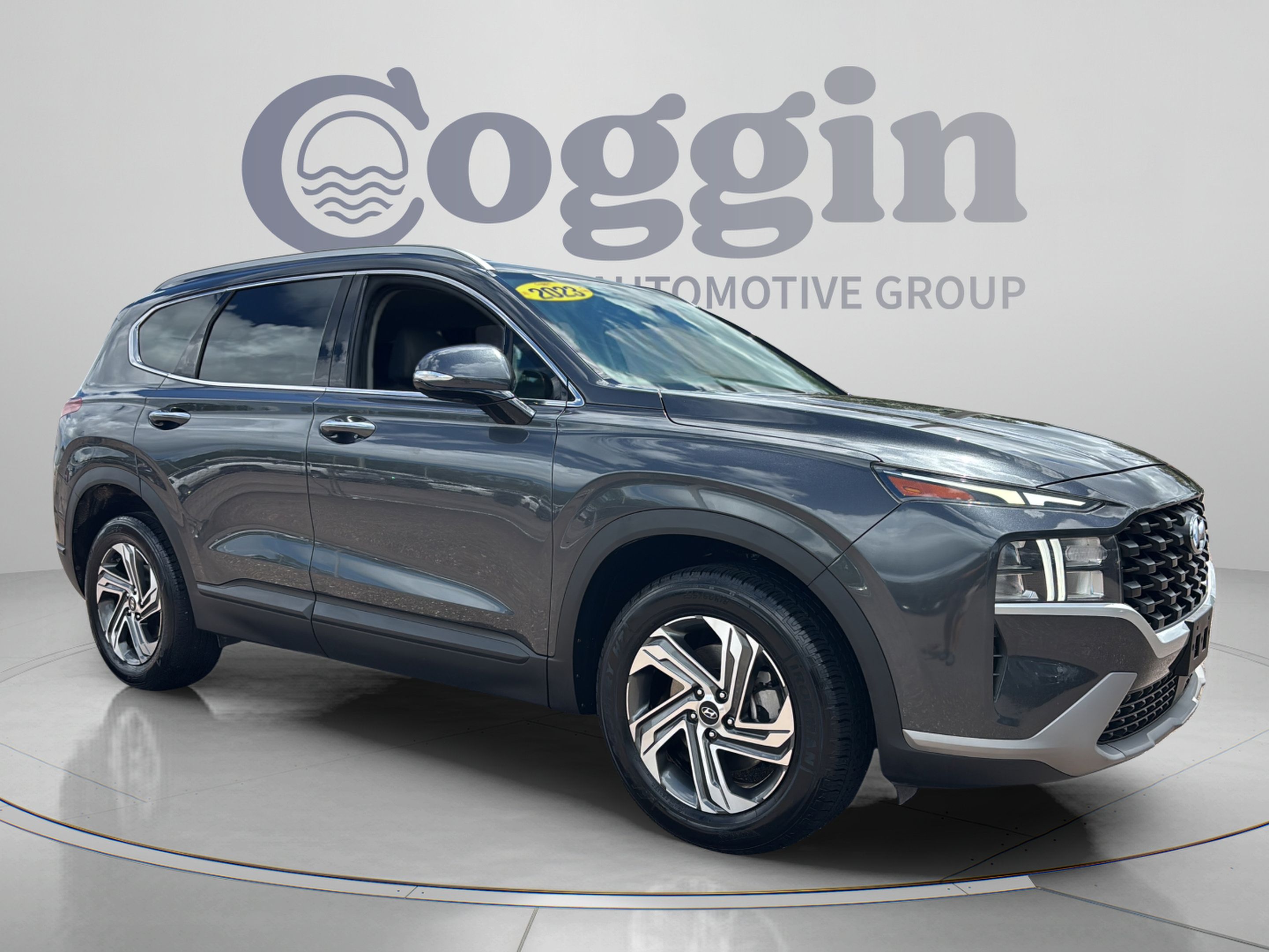Used 2023 Hyundai Santa Fe SEL FWD image 7