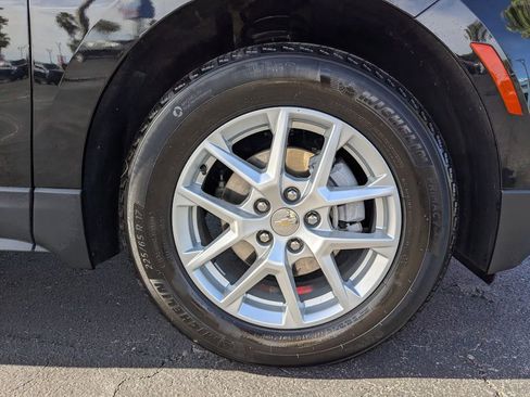 Used 2023 Chevrolet Equinox LS w/ LS Convenience Package image 11