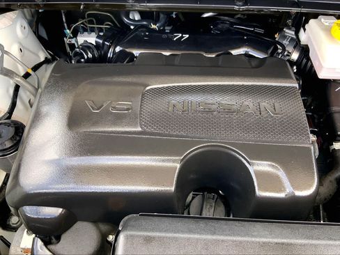 Used 2024 Nissan Pathfinder Platinum FWD image 32