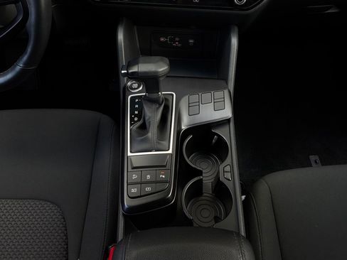 Used 2026 Kia Sportage LX FWD image 14