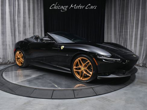 Used 2024 Ferrari Roma Spider RWD image 7